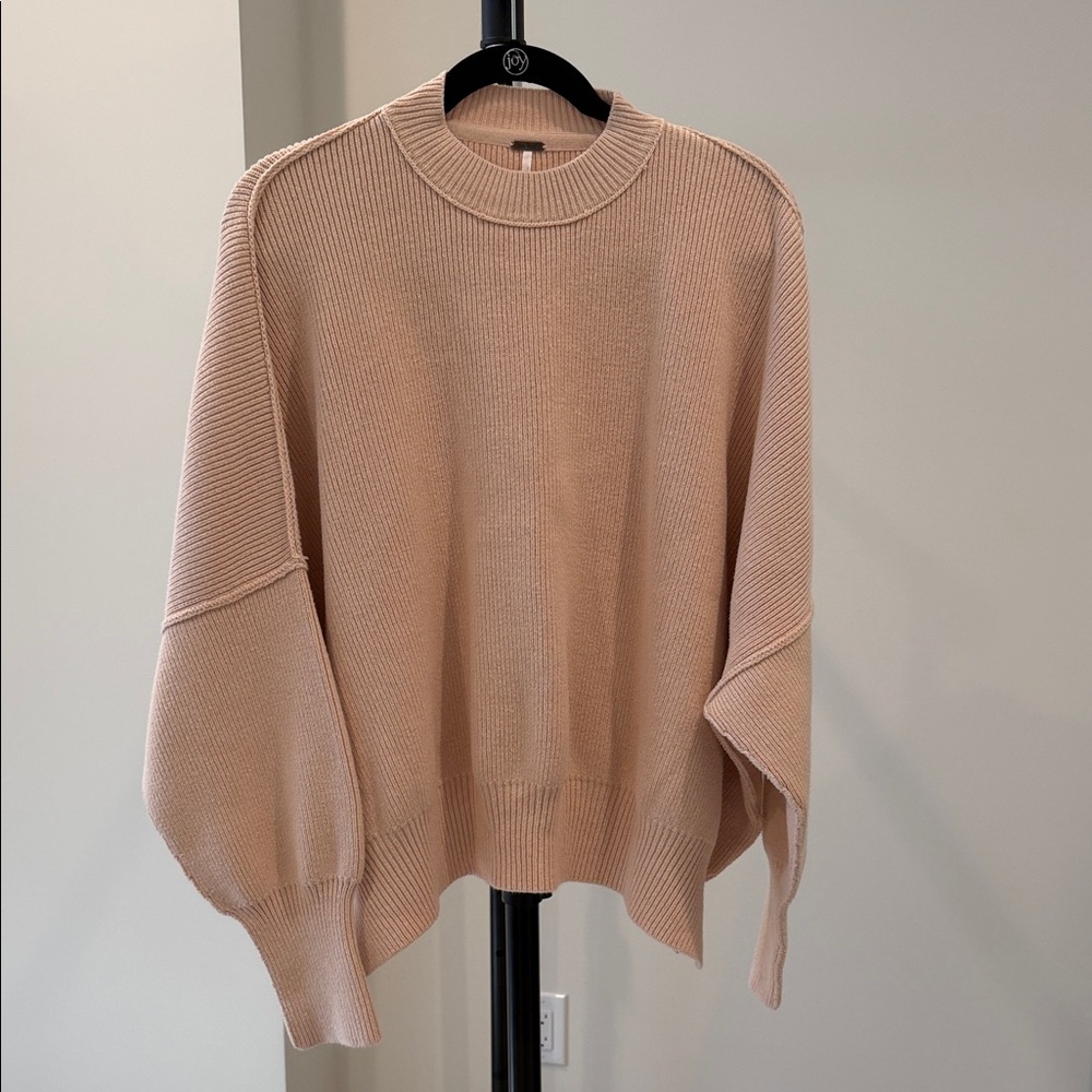 Free People Easy Street Tunic Sweater (Soft Pink)
